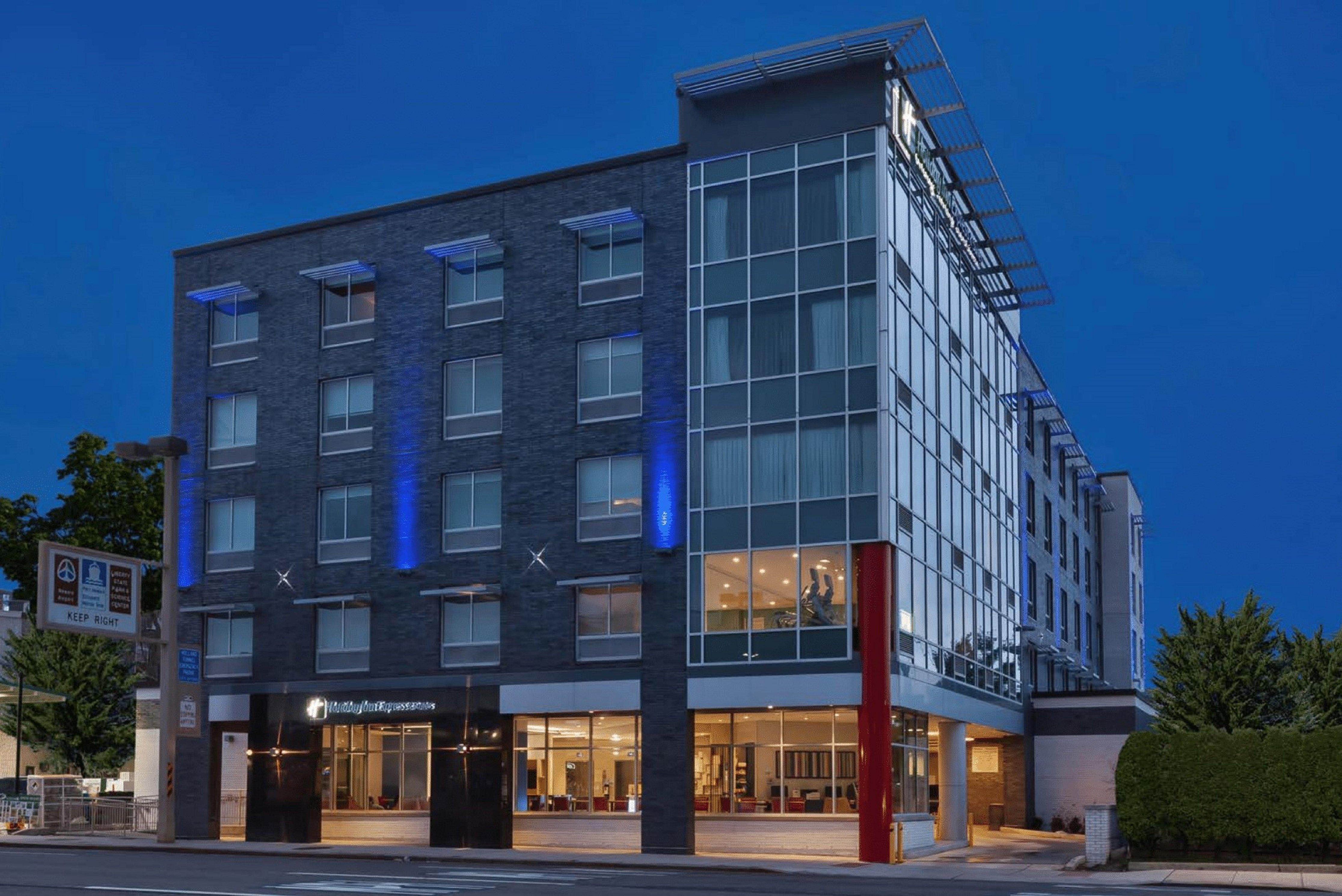 Holiday Inn Express & Suites Jersey City - Holland Tunnel By Ihg Екстер'єр фото